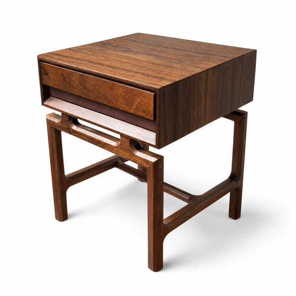 Mesa De Cabeceira Giuseppe — vista 2
